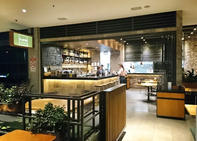 Il Verde Italian Restaurant & Woodfire Pizza