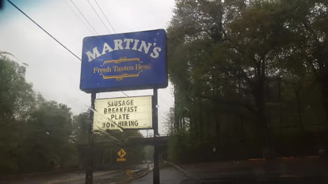 Martin's Restaurant - Austell Veterans Memorial