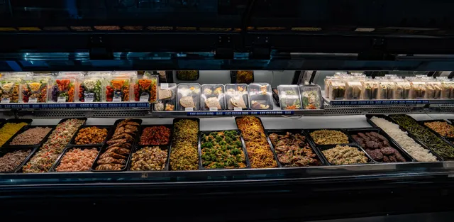 Eat Clean Bro: Meal Prep Pickup & Delivery Restaurant