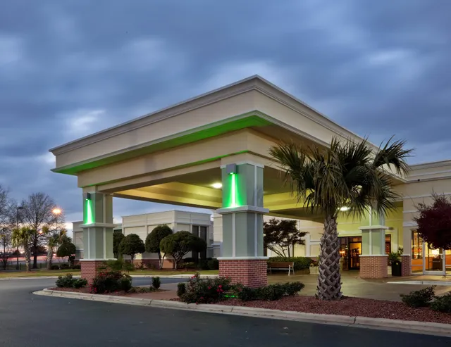 Holiday Inn Lumberton North - I-95 by IHG