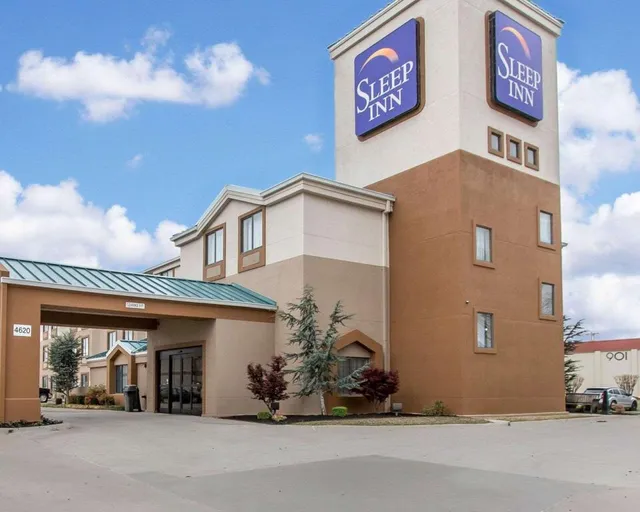 The Douillet By Demeure Hotels