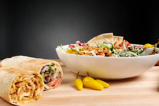 Pita Mediterranean Bowls & Brochette