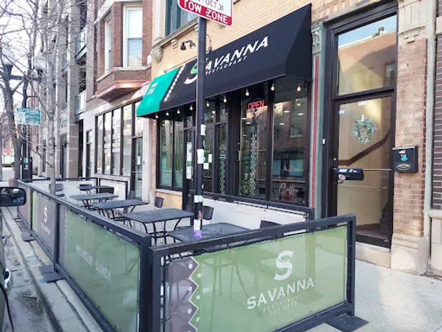 Savanna Breakfast & Lunch Northcenter