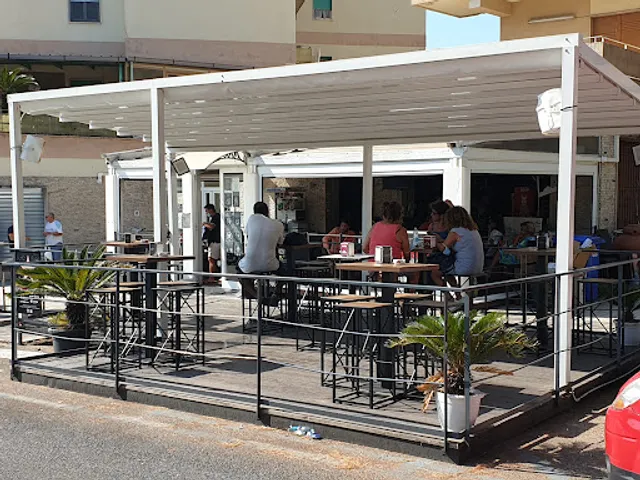 The Café Gaeta by Gennaro Spierto