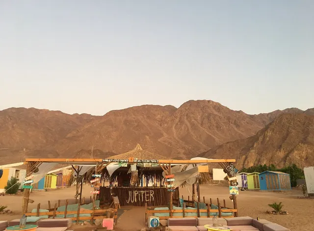 Laila inn Camp & resort