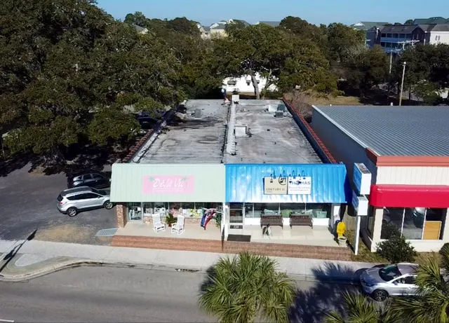 DeJa Vu Consignment Shop