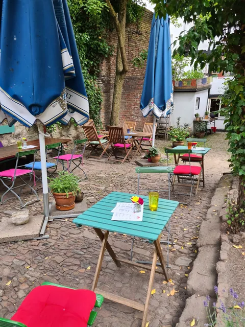 La Casa de Frida Mezcaleria & Mexican Food