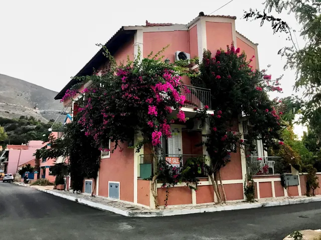 Konstantinos Apartments