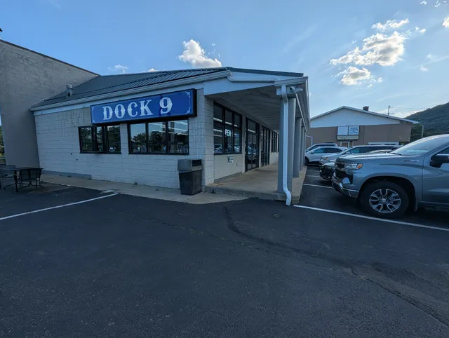 Dock 9