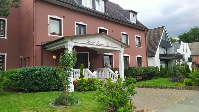 Hotel zum Studio