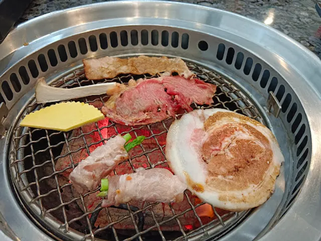 Tenjo Sushi & Yakiniku Premium Buffet (Future Park Rangsit)