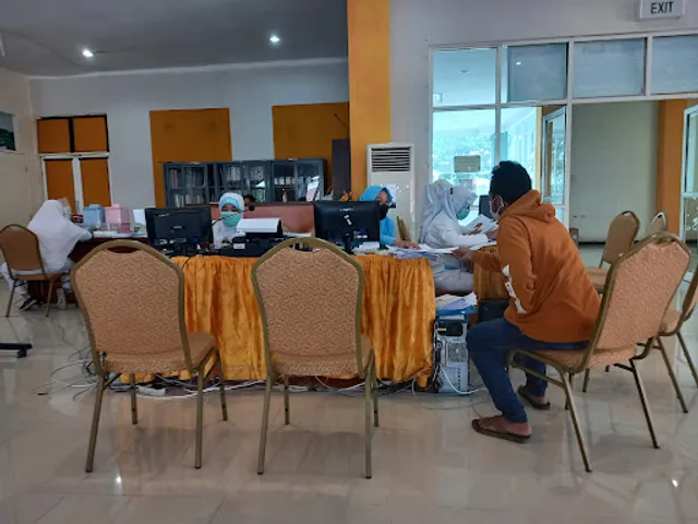 Kaisar Bakso & Soto Ayam Kampung
