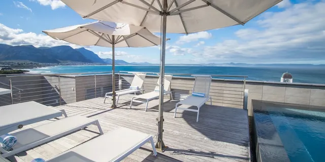 Hermanus Luxury Apartments - 74 On Marine