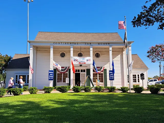 Continental DAR House