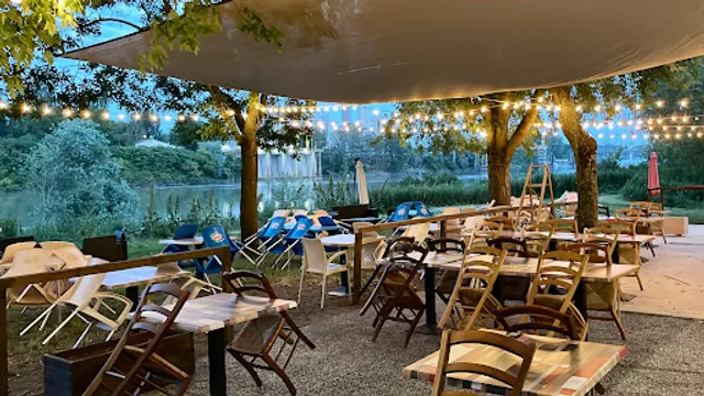 River Lido Po Revere