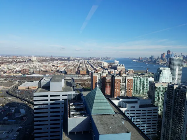 Newport Office Tower