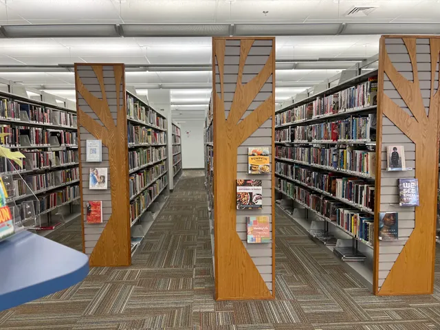 Weaver Library-East Providence Public Library