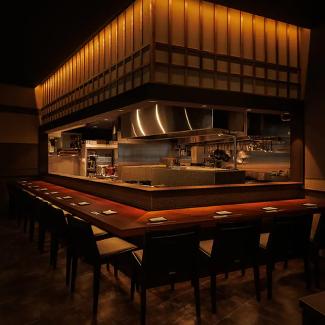 炭焼き屋 こもれ火