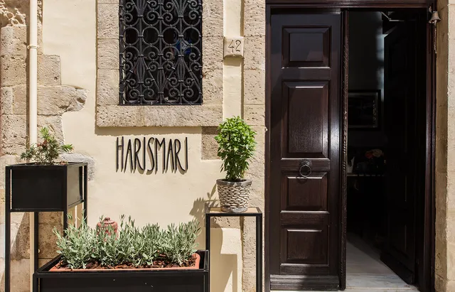 Harismari Cozy Hotel