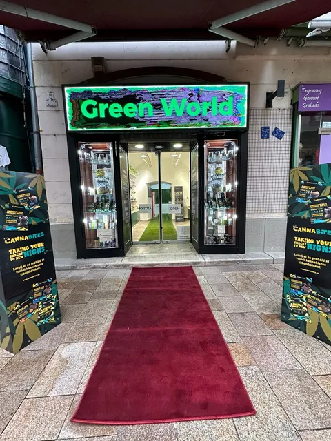 Cannabis World Budapest - CBD and Hemp store