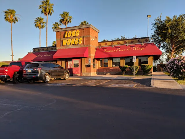 Long Wongs AZ Famous Wings