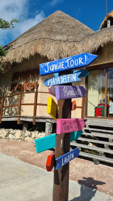 Mayan Market - Mexican Handicrafts, Souvenirs, Silver Jewelry, Tequila, Mezcal & More