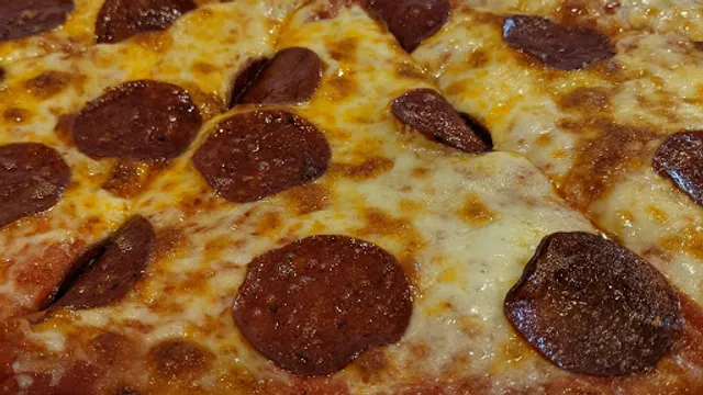 Bent Pizza Last order 30min before close