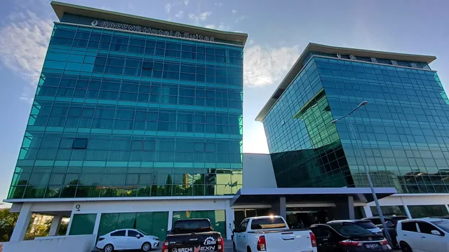 Greens Hotel & Suites Bintulu