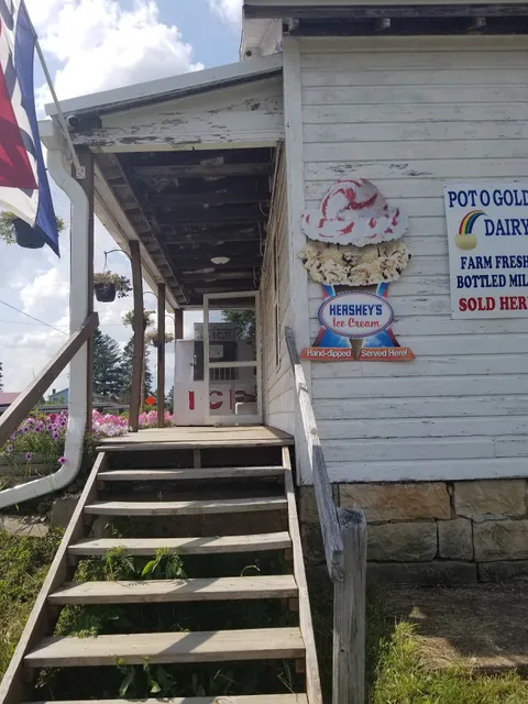 Scandia Country Market