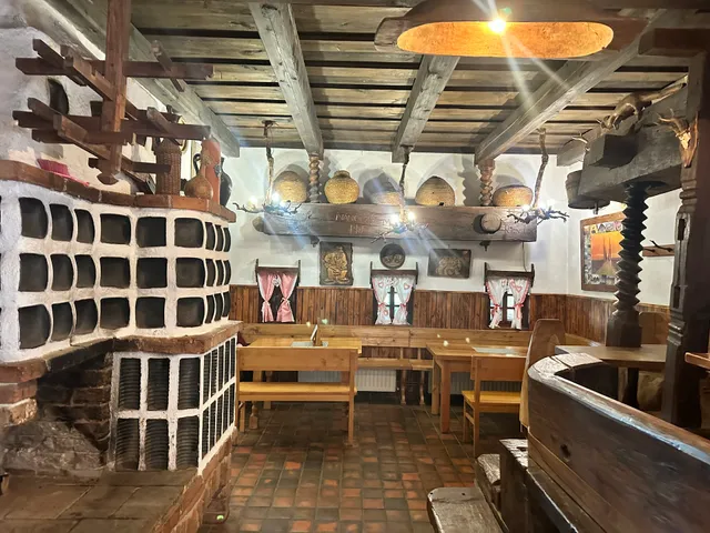 Janez Erniša - Nosilec dopolnilne dejavnosti na kmetiji - Kmetija z nastanitvijo