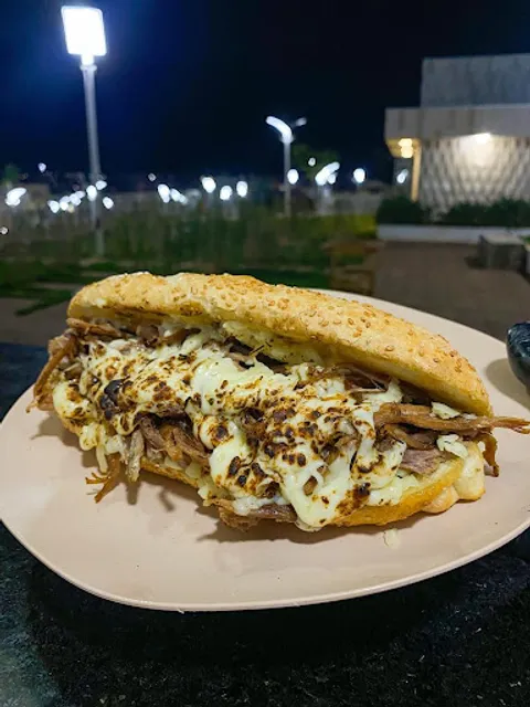 Brazuca Gastronomia Típica