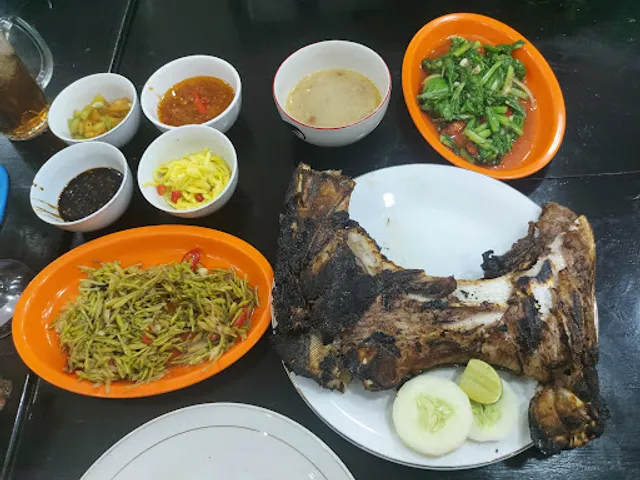 Rumah makan gundaling