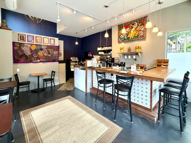 Temple Goddess + Adonis Burger Co. + Organic Goddess Juice & Smoothie Bar