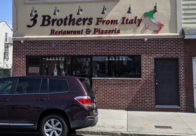 3 Bros Pizzeria
