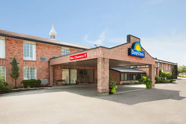 Days Inn by Wyndham Brantford