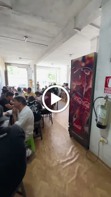 WARIQUE DE LA PATADA - LOS OLIVOS