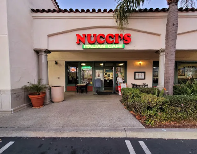 Nucci's Italian Cafe & Pizza
