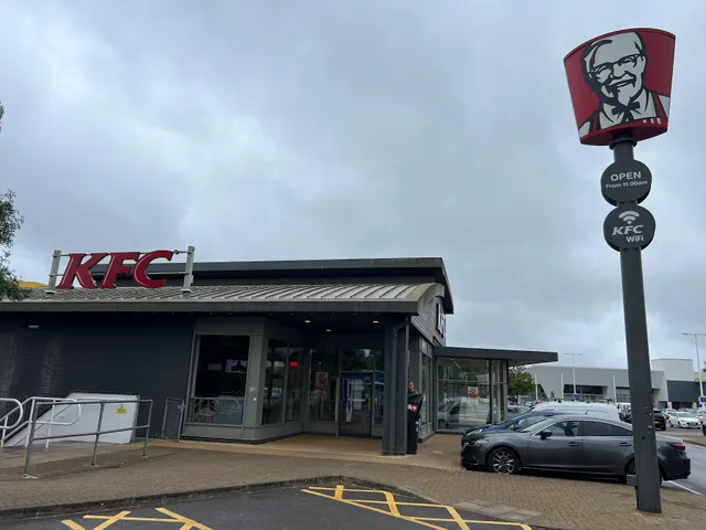 KFC Bristol - Eastgate Retail Park