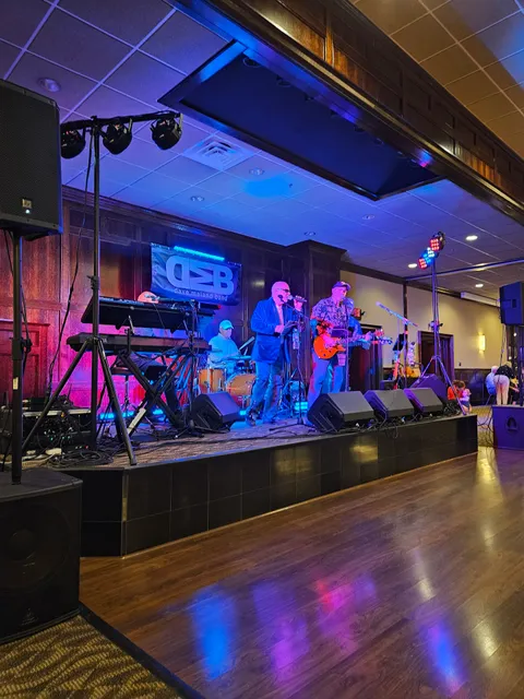 Huber's Plantation Hall at Huber's Orchard & Winery