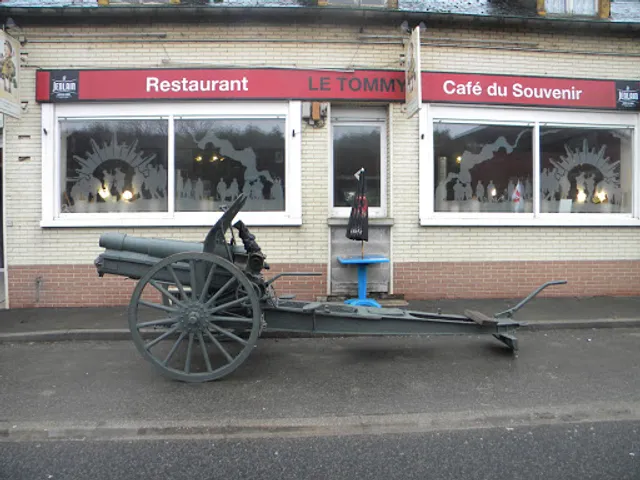 LE TOMMY Café du Souvenir