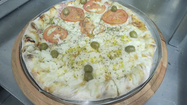 Esquinão Pizzaria e Lanchonete