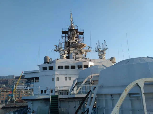 Pamyatnik V. I. Leninu Na Territorii Dal'zavoda