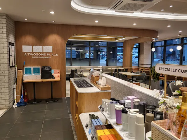 투썸플레이스 안양비산늘사랑점