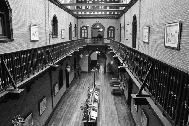 Astor House Hotel-Licha Restaurant