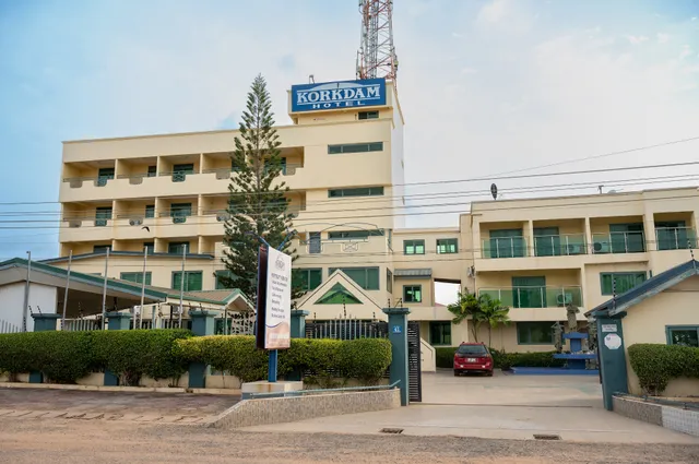 Korkdam Hotel