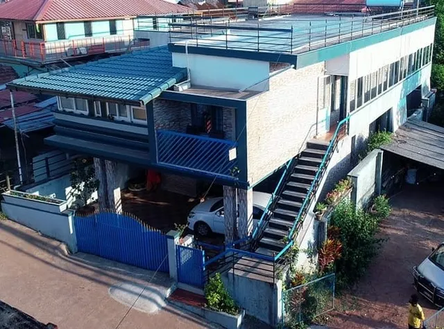 Moisty Mercara villa