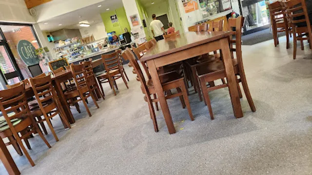 Cafe at Moss Bank Park