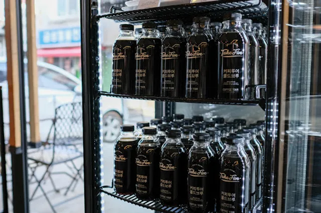 커피투어 경희궁점 Coffee Tour Roasters (1st)