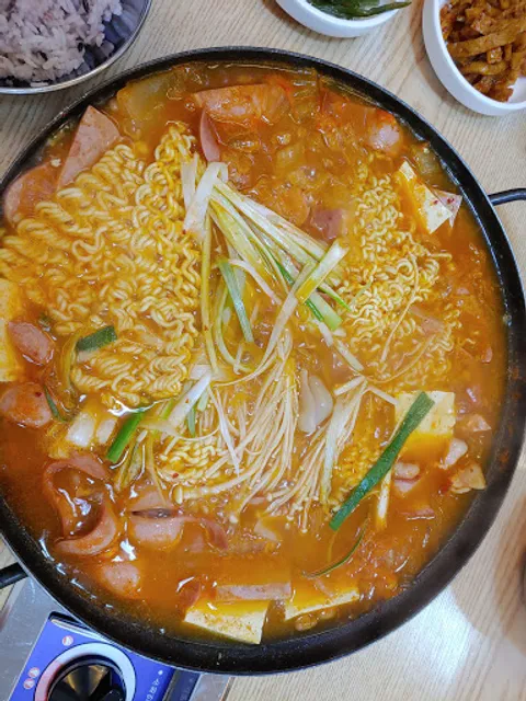 원조 동두천 부대찌개