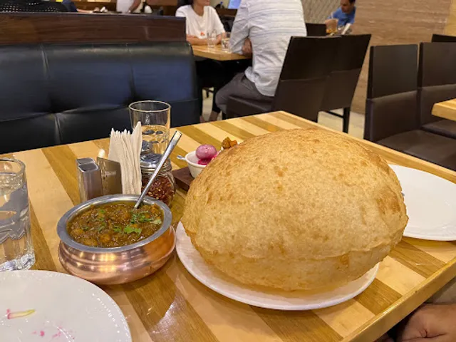 Cream Centre | Phoenix Market City | Kurla